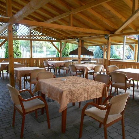 Hotel Seni Studium Будапеща Екстериор снимка